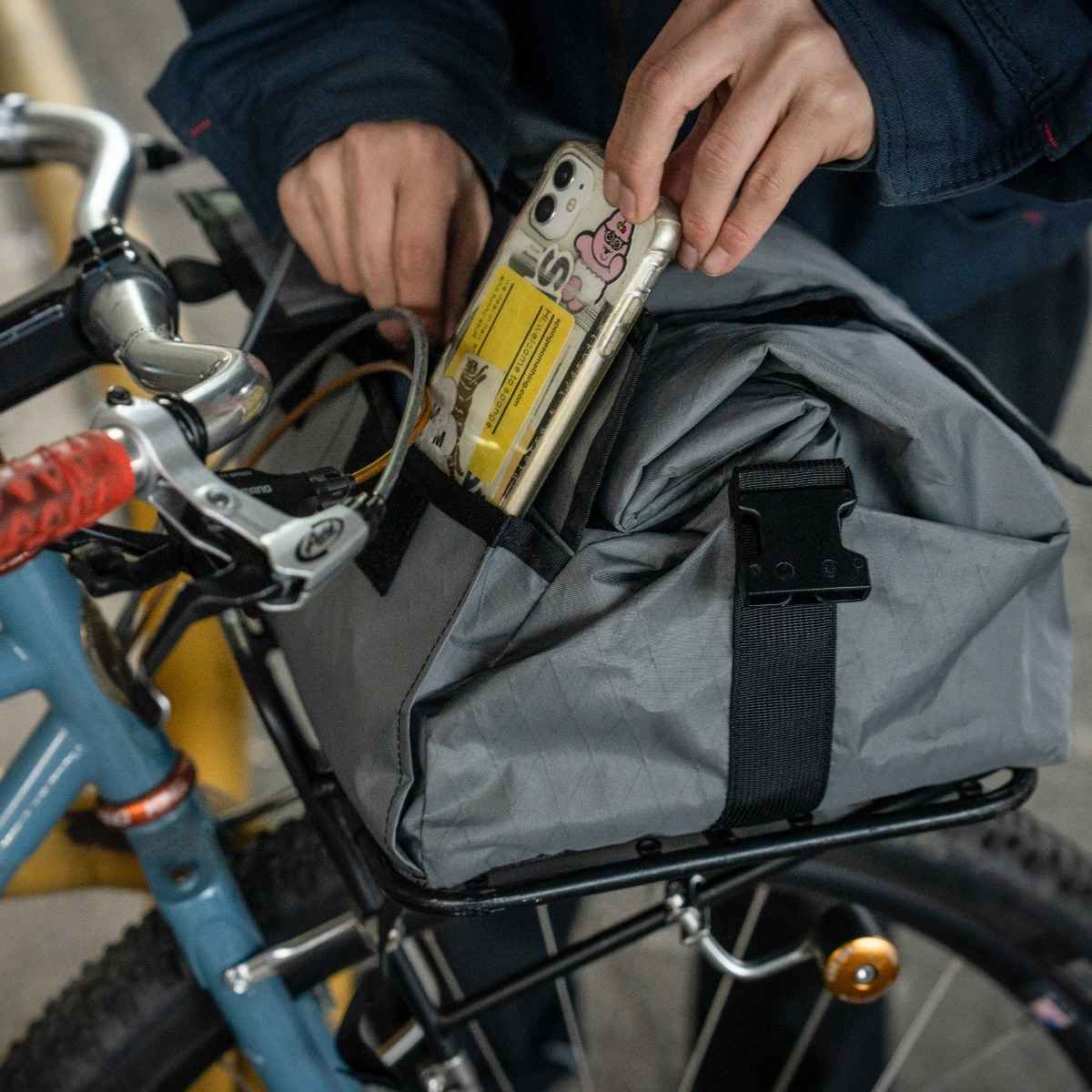 Ile Racks *ILE* Porteur Rack Bag (x-pac/grey) - BLUE LUG GLOBAL ONLINE STORE
